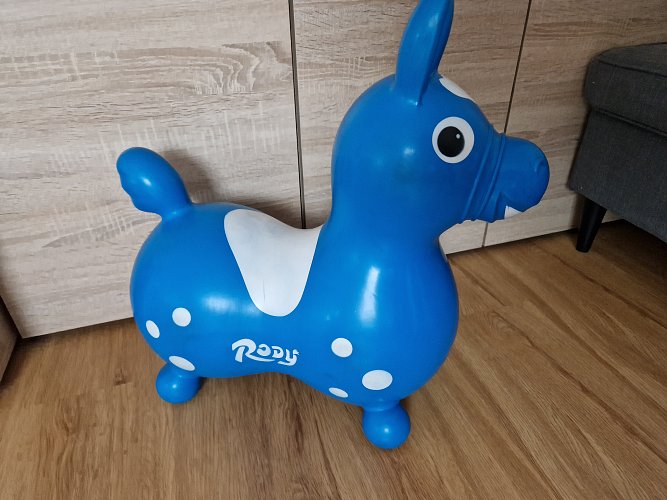 Hüpfpferd Rody Blau