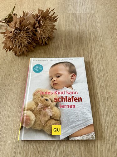 Buch „Jedes Kind kann schlafen lernen“