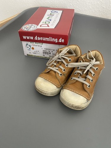 Sneaker