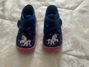 Hausschuhe Einhorn