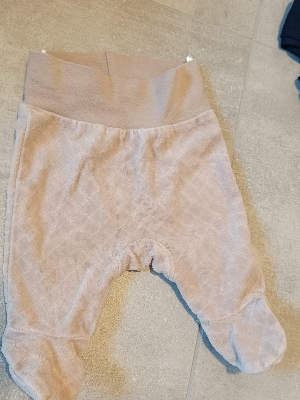 Hose mit Fuß