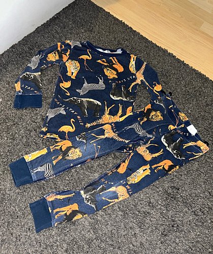 H&m Schlafanzug Größe 98/104 .