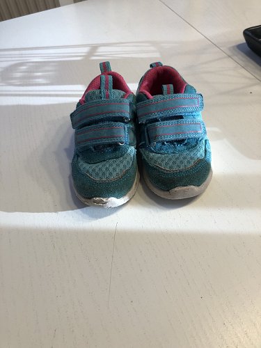 Sneaker Größe 21