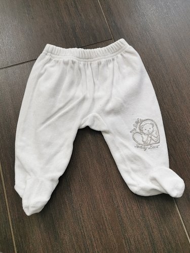 Hose mit Füßen
