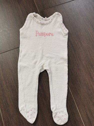 Strampler von Pampers