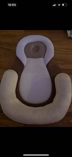 Ergonomische Babystütze