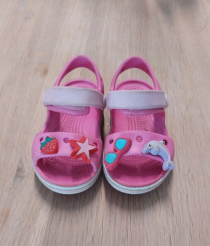 Crocs mit Ansteckern 🐬🍓