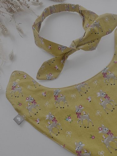 Lätzchen und Haarband aus Baumwolle mit Print