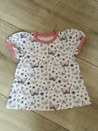 Handmade Tshirt/ Tunika Schmetterling 92