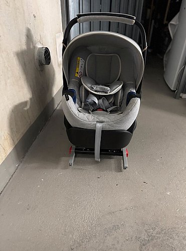 Babyschale