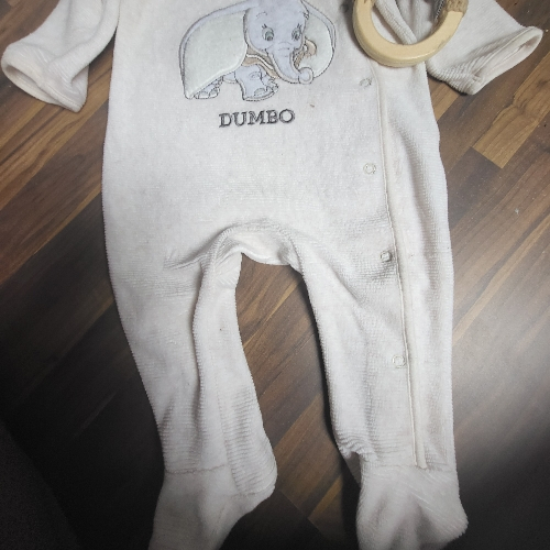 Babystrampler