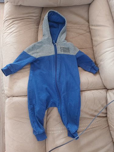 Toller Overall mit Kapuze von PUMA