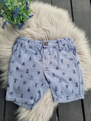 Kurze Hose Gr 68 H&M