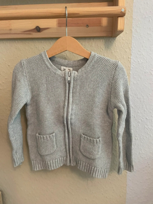 Strickjacke pocopiano grau größe 98/104 neu