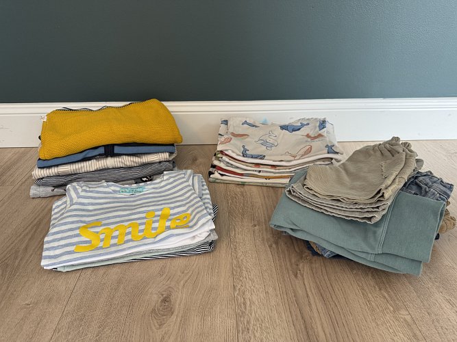 31-teiliges Klamottenpaket, top Marken - sehr gut erhalten!