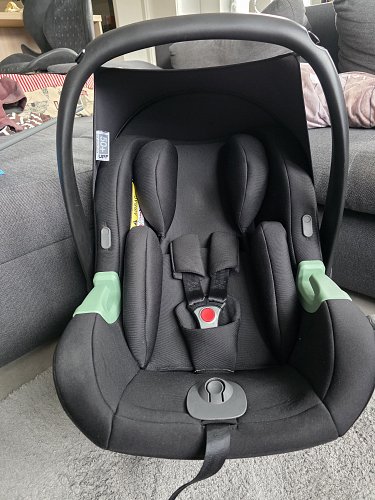 Babyschale und Isodixbase Tulip i-size von ABC Design