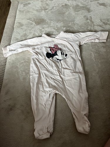 Strampler von H&M zu verkaufen