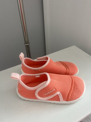 Bade-und Wasserschuhe