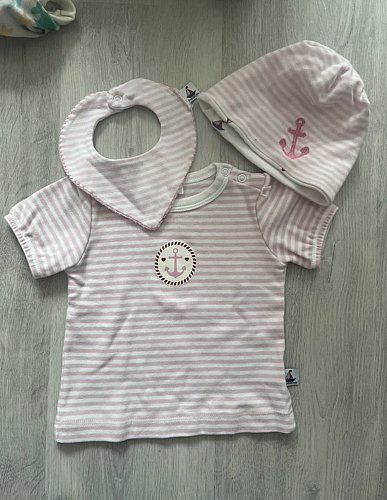 Set Shirt, Mütze + Halstuch