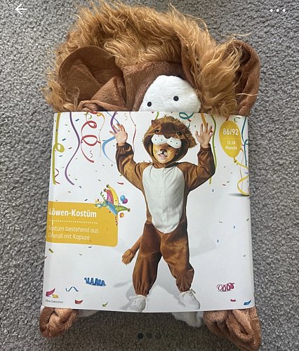 Original verpacktes und ungetragenes Löwenkostüm, perfekt für den Kindergarten