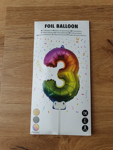 Luftballon Zahl 3 Regenbogen