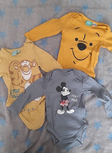 Bodys in  Größe 62 ,68 von disney abzugeben neu und ohne Etikett