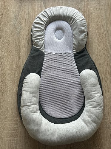 Babystütze