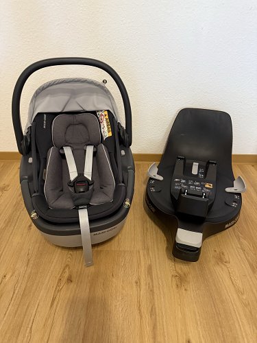 Maxi Cosi Coral  360 i-Size + Family basestation mit Isofix 360