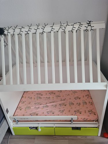 Babybett mit schubladen