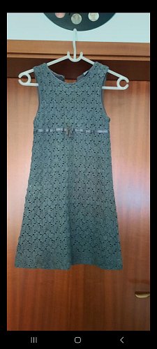 Graues Strickkleid