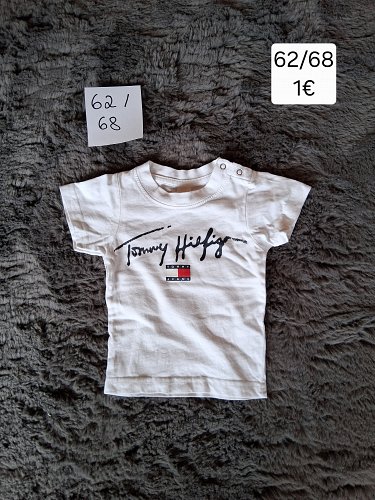 T-Shirt mit Tommy Hilfiger Print