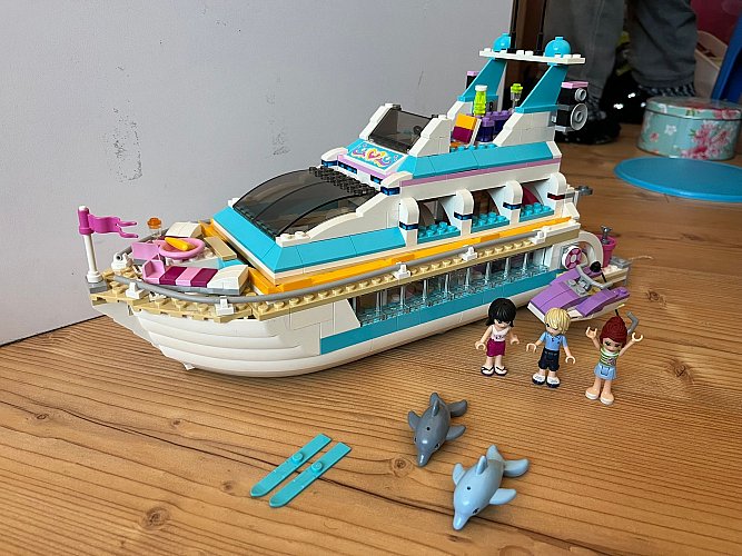 Lego Friends Yacht