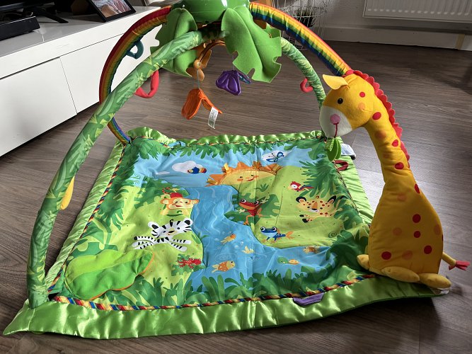 Babydecke mit Aktivitätsbogen