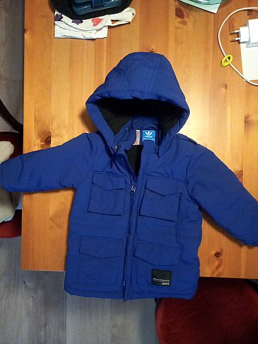 Winterjacke von Adidas Größe 80