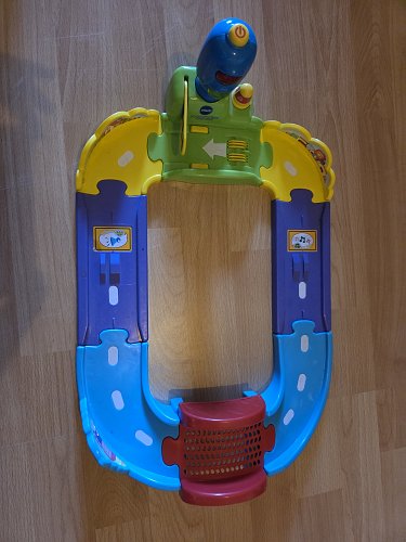 Tut tut Babyflitzer Bahn und Autos