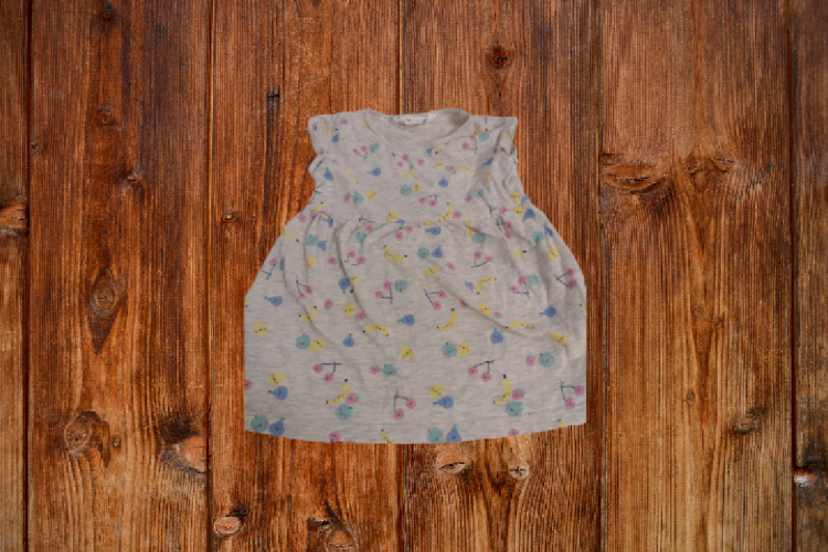 Sommerkleid beige mit Früchten 74/80 Impidimpi