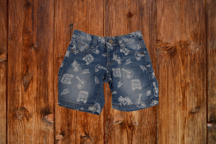 Kurze Jeans VW Bus Gitarre Hippie 80 Sféra