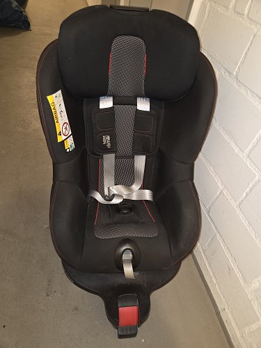 Britax Römer Dualfix M-i Size 360° Drehbar